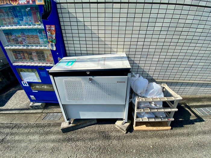 たまプラ－ザフラットの物件外観写真