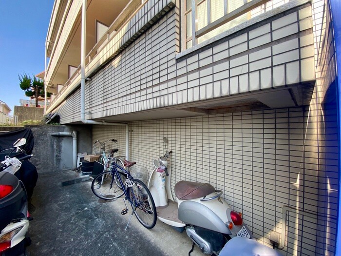 たまプラ－ザフラットの物件外観写真