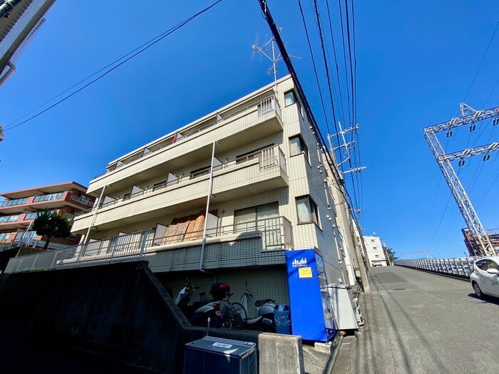 たまプラ－ザフラットの物件外観写真