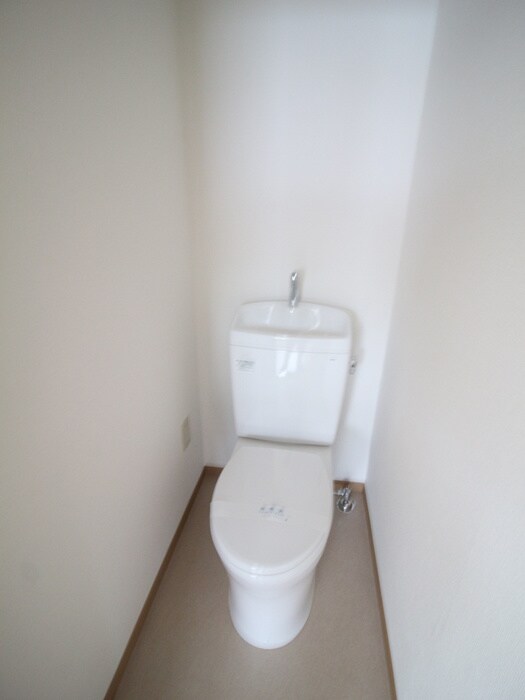 大倉山フラワ－ハイツの物件内観写真