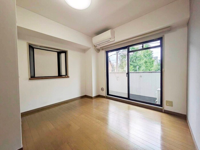 アースカーサの物件内観写真