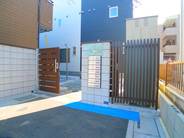 サニーサイドコートBの物件外観写真