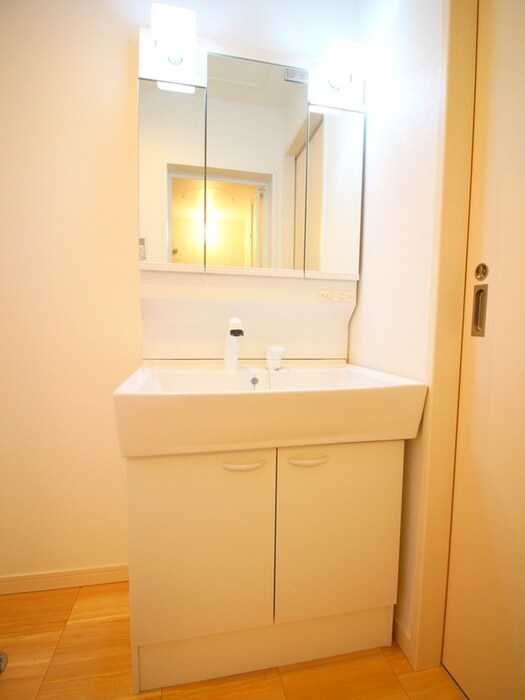 サニーサイドコートBの物件内観写真