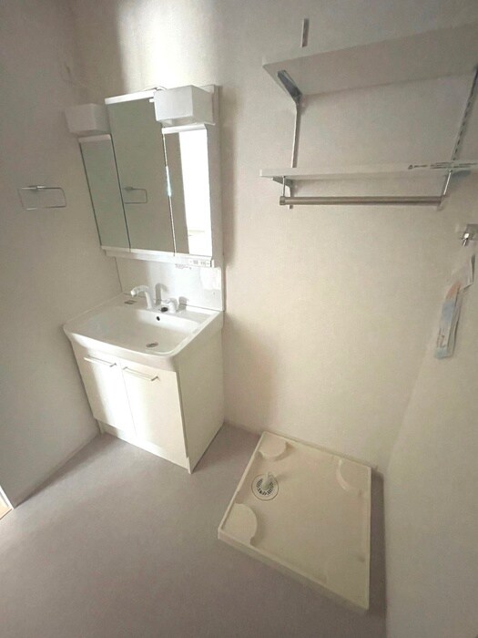 エレガンス田名Bの物件内観写真