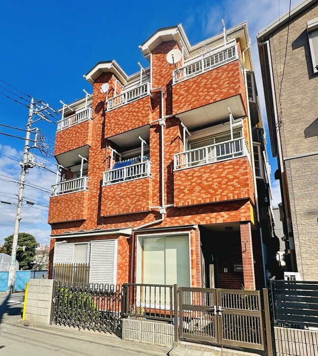 エーティハイムの物件外観写真