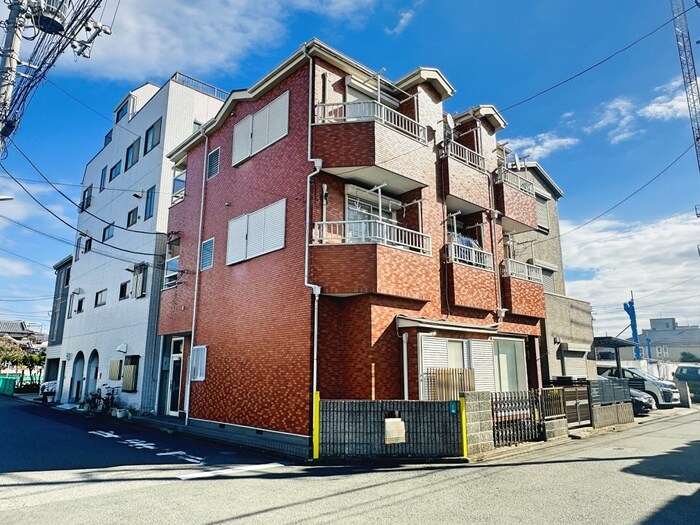 エーティハイムの物件外観写真