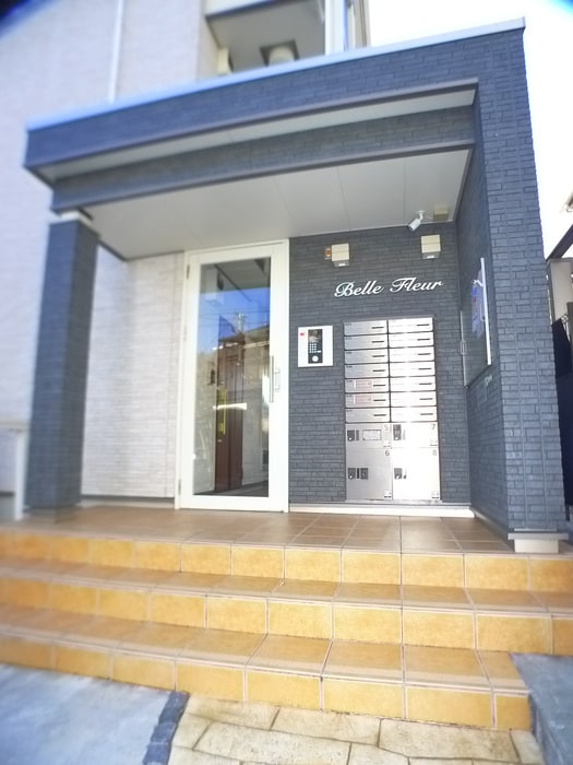 Ｂｅｌｌｅ　Ｆｌｅｕｒの物件外観写真
