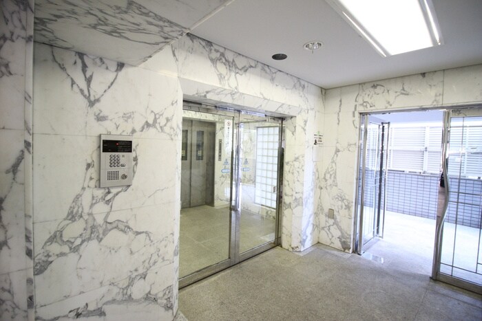 ヴェルドゥミールの物件外観写真