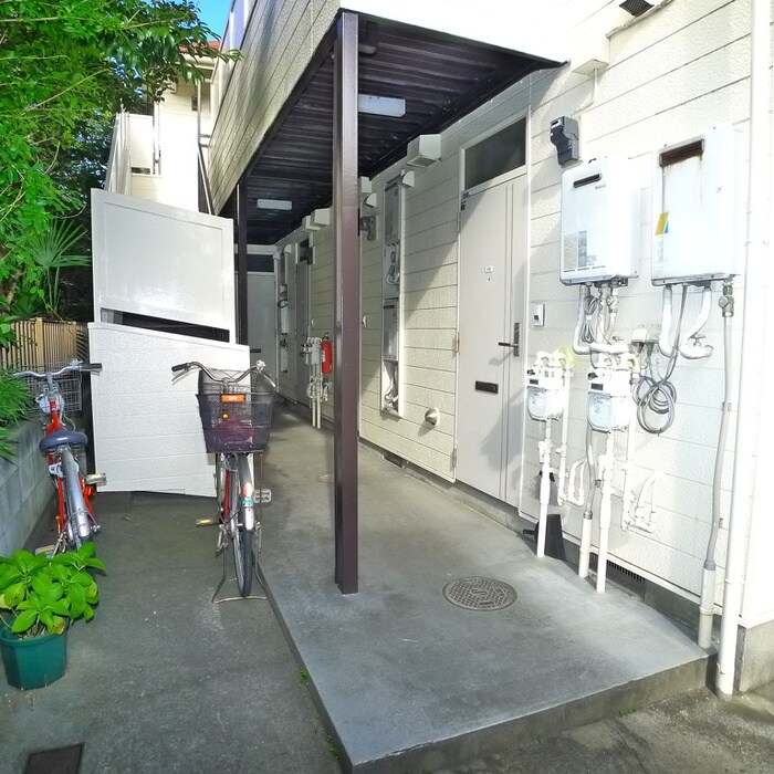 サマックスタカサゴの物件外観写真