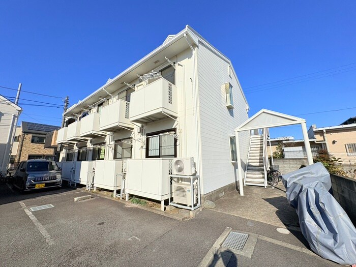 ロイヤルハイムの物件外観写真