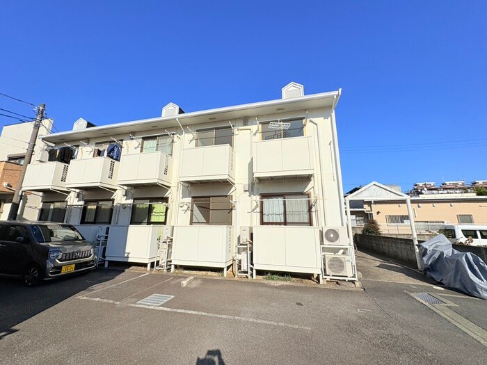 ロイヤルハイムの物件外観写真