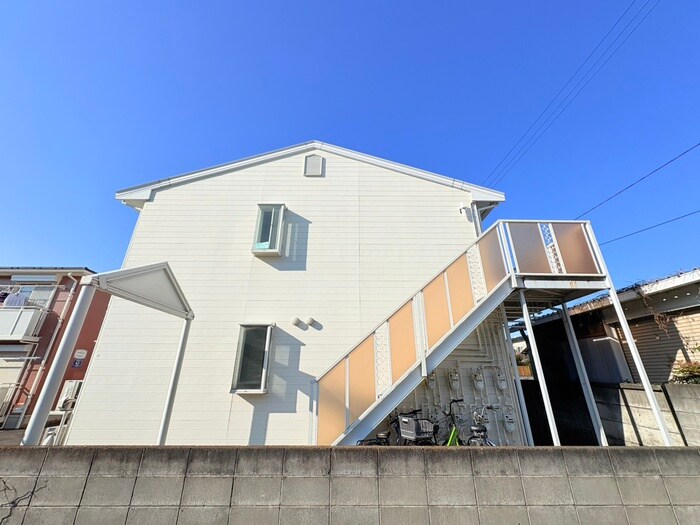 ロイヤルハイムの物件外観写真