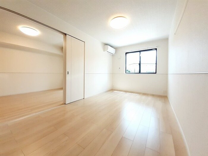 エクラ　ジョリイの物件内観写真