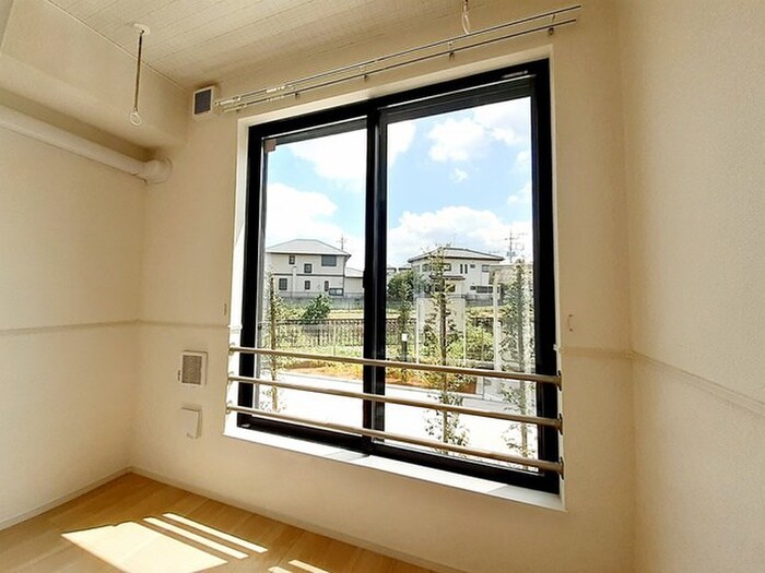 エクラ　ジョリイの物件内観写真