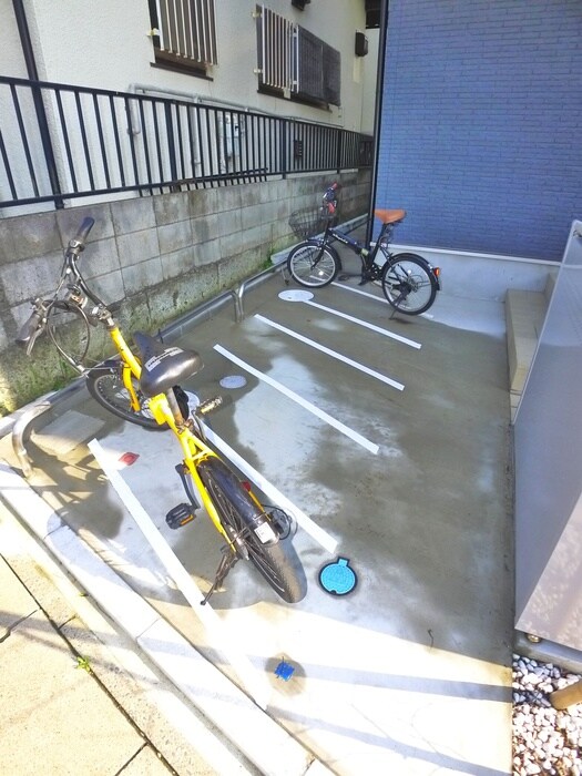 GRANDTIC PERLEの物件外観写真