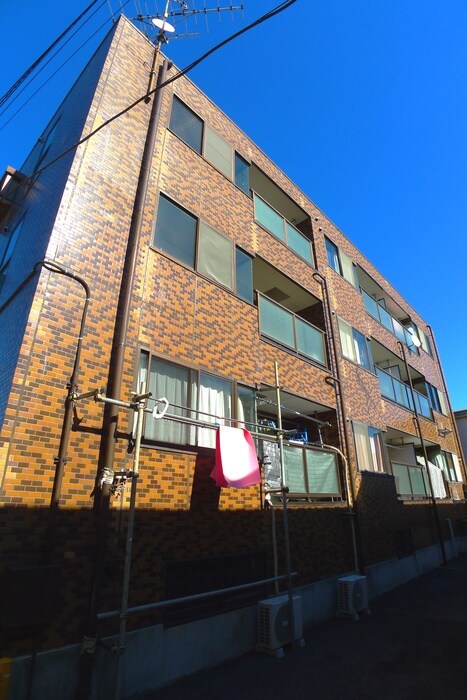 ロイヤルハウスの物件外観写真