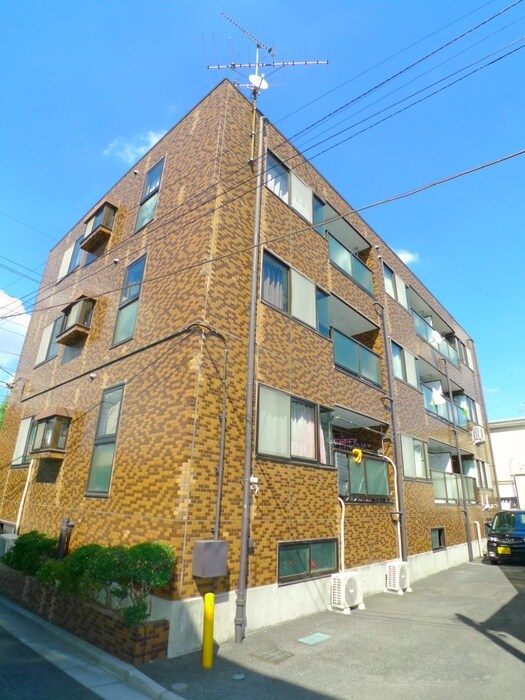 ロイヤルハウスの物件外観写真