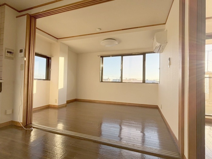 ロイヤルハウスの物件内観写真