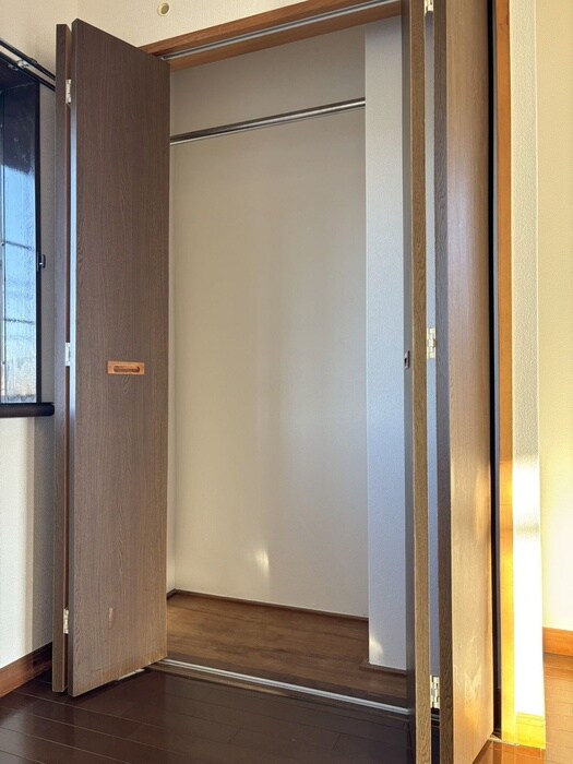 ロイヤルハウスの物件内観写真