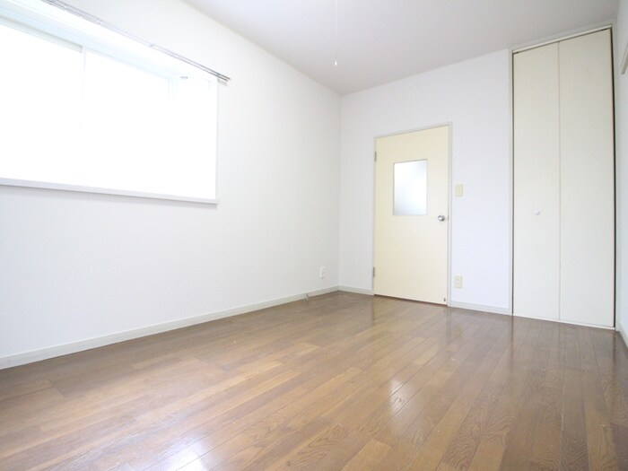 森レジデンスの物件内観写真
