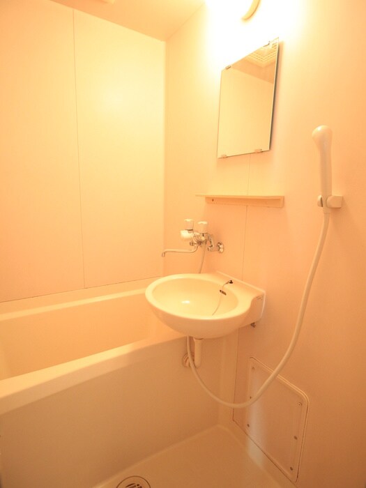 ハイツ・フローラの物件内観写真