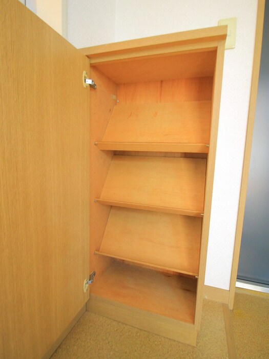 ハイツ・フローラの物件内観写真