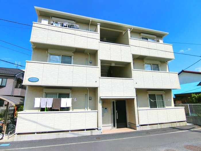 ネフェルタリの物件外観写真