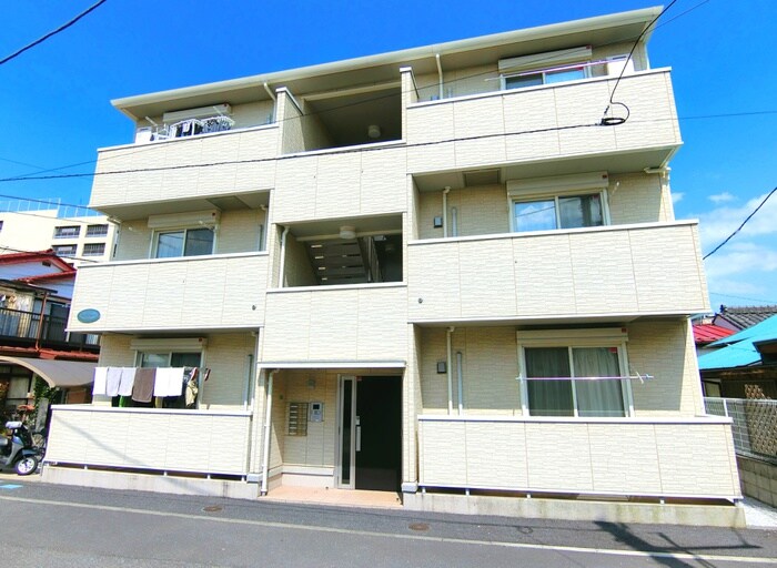 ネフェルタリの物件外観写真