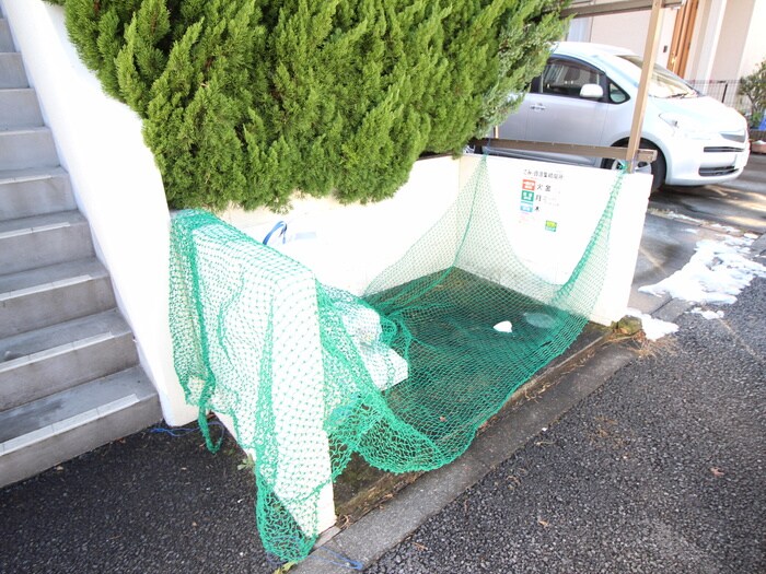 プラザイワモトの物件外観写真