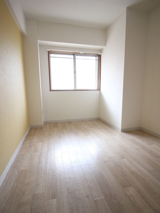 プラザイワモトの物件内観写真