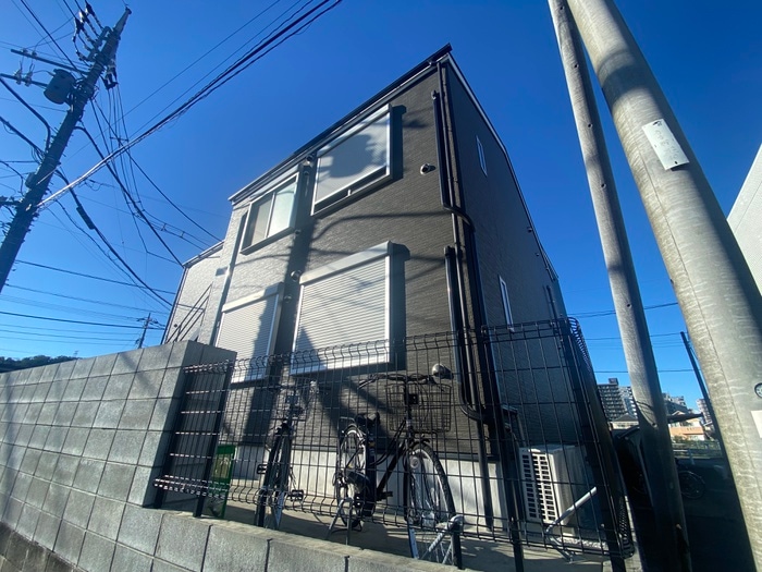 Ambition聖蹟桜ヶ丘Ⅱの物件外観写真