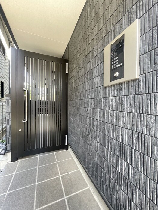 エレ・シャルム墨田の物件外観写真