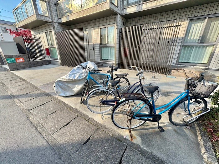 ブリーズドプランタンの物件外観写真