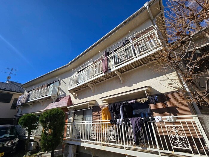 エトランゼの物件外観写真