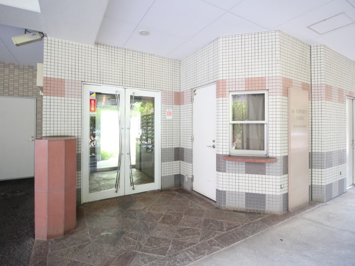 ＬＡ　ＣＯＮＦＯＲＴＥ府中の物件外観写真