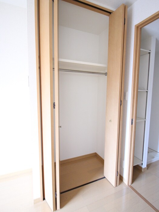 ティ－リ－フ横浜レジ－ナの物件内観写真