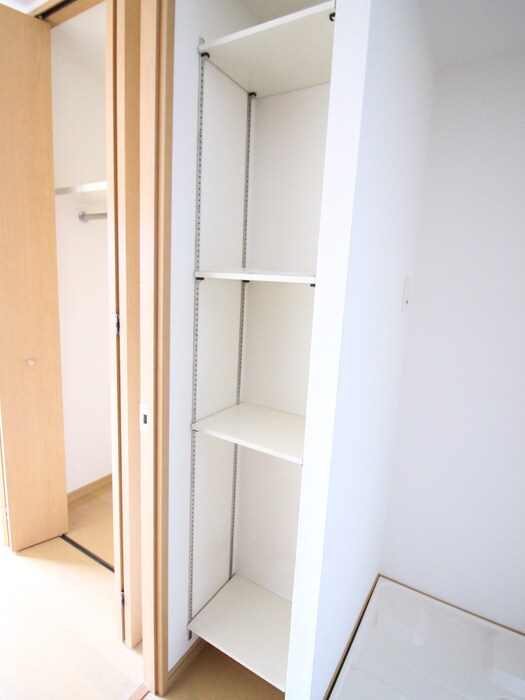 ティ－リ－フ横浜レジ－ナの物件内観写真