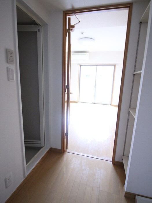 ティ－リ－フ横浜レジ－ナの物件内観写真