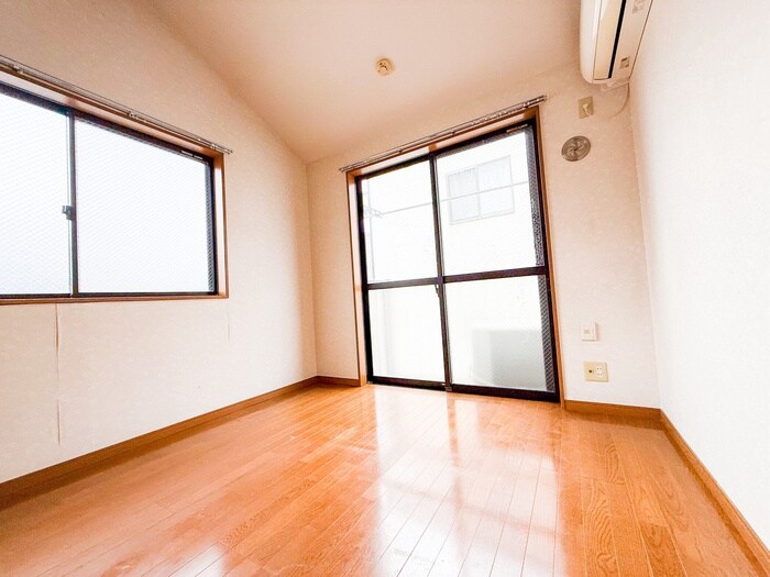 コーポラス川奈の物件内観写真