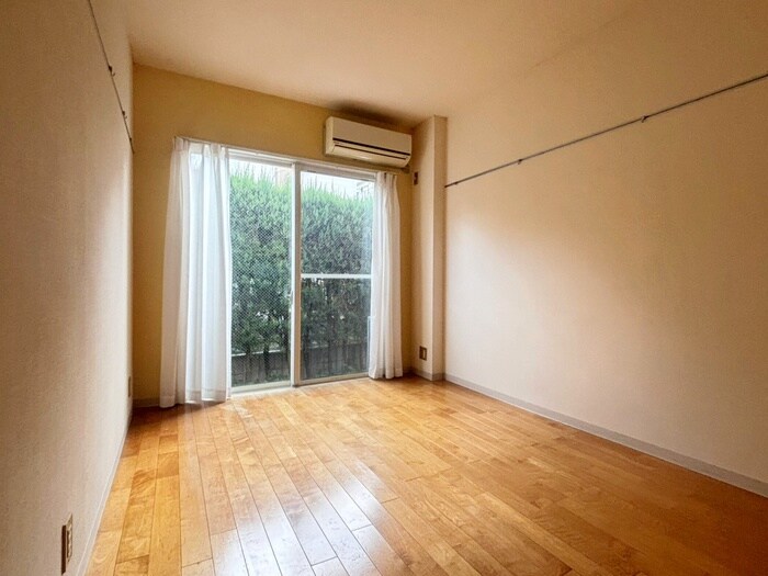 ﾗｳﾞ ｱﾘｴｰﾙの物件内観写真