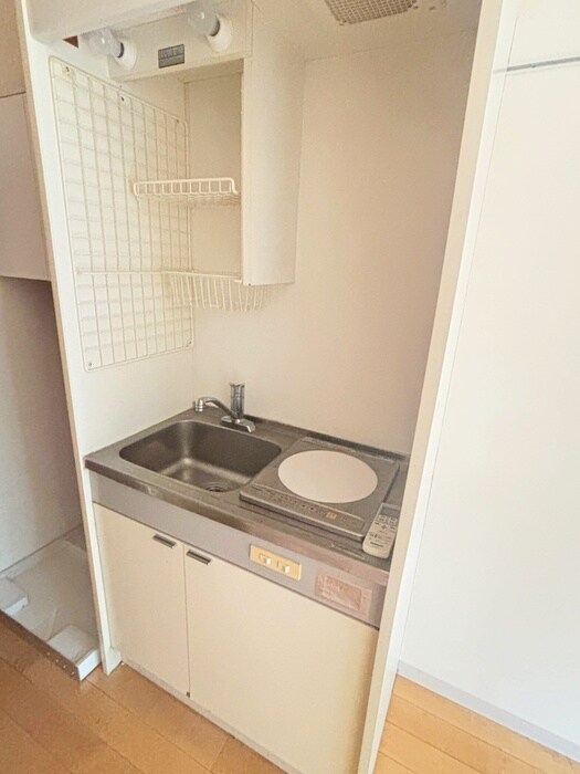 ﾗｳﾞ ｱﾘｴｰﾙの物件内観写真