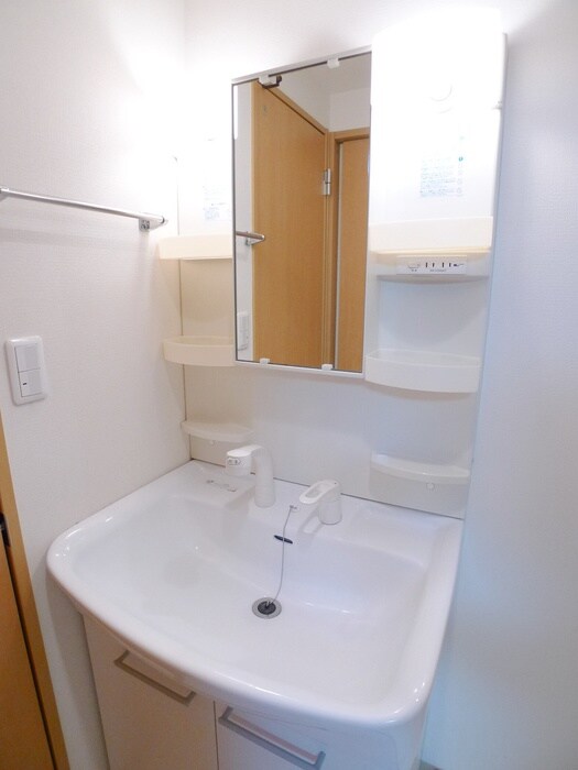 ＲＵ・ＵＮＩＴＥの物件内観写真