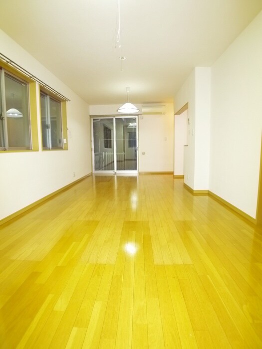 ＲＵ・ＵＮＩＴＥの物件内観写真