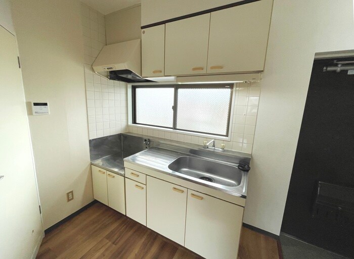 スペリアル吉田の物件内観写真