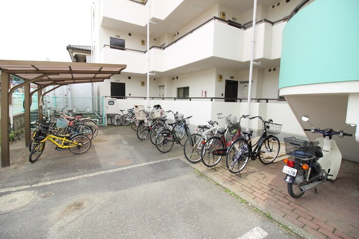 スペリアル吉田の物件外観写真