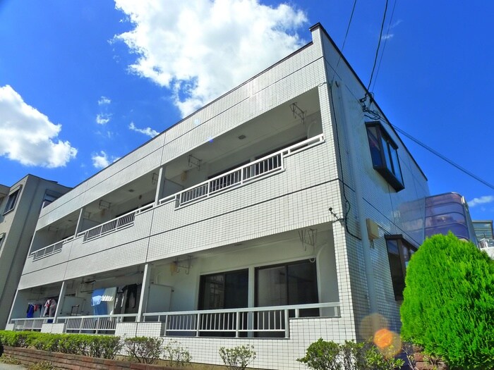 パステロードⅡ番館の物件外観写真