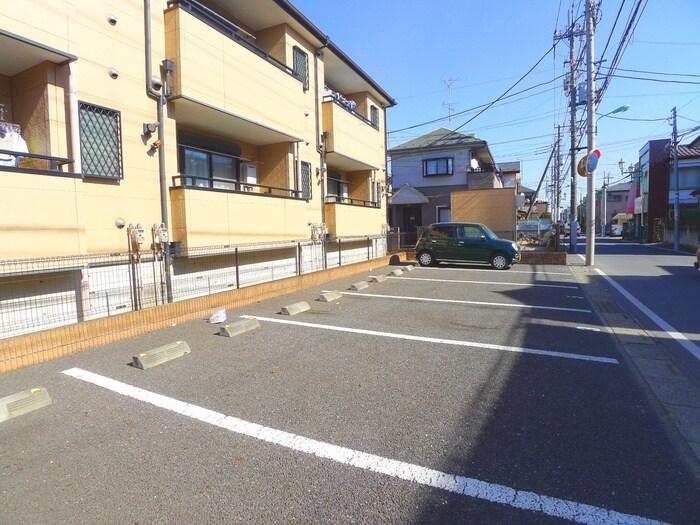 樋ノ爪平松ハイツＡの物件外観写真