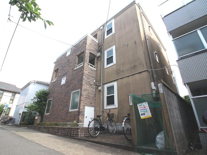 プルミエイッセンの物件外観写真