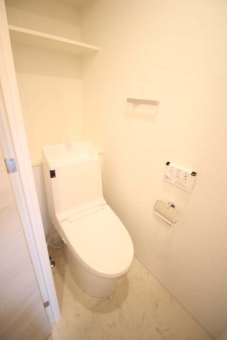 レビスタ白金高輪の物件内観写真