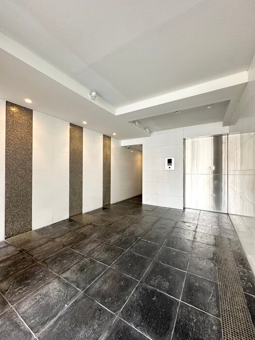 カスタリア新宿夏目坂の物件外観写真